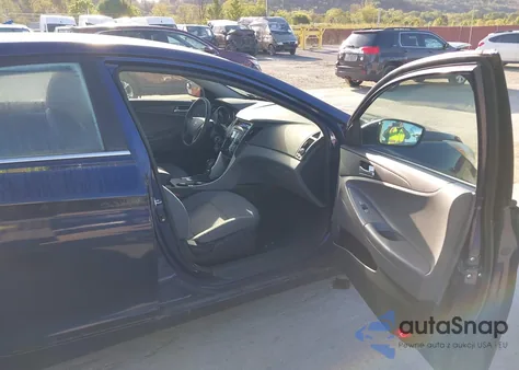 2011 Hyundai Sonata Gls from USA, damaged, VIN 5NPEB4AC3BH037260